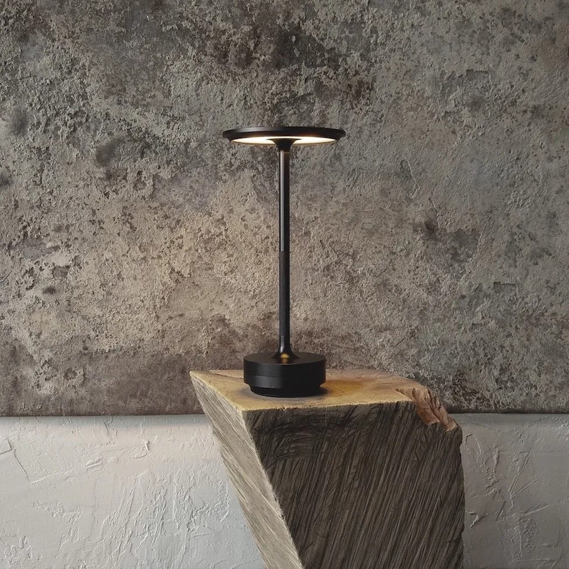 candle-vs-led-lamp-restaurant-table-cost-comparison